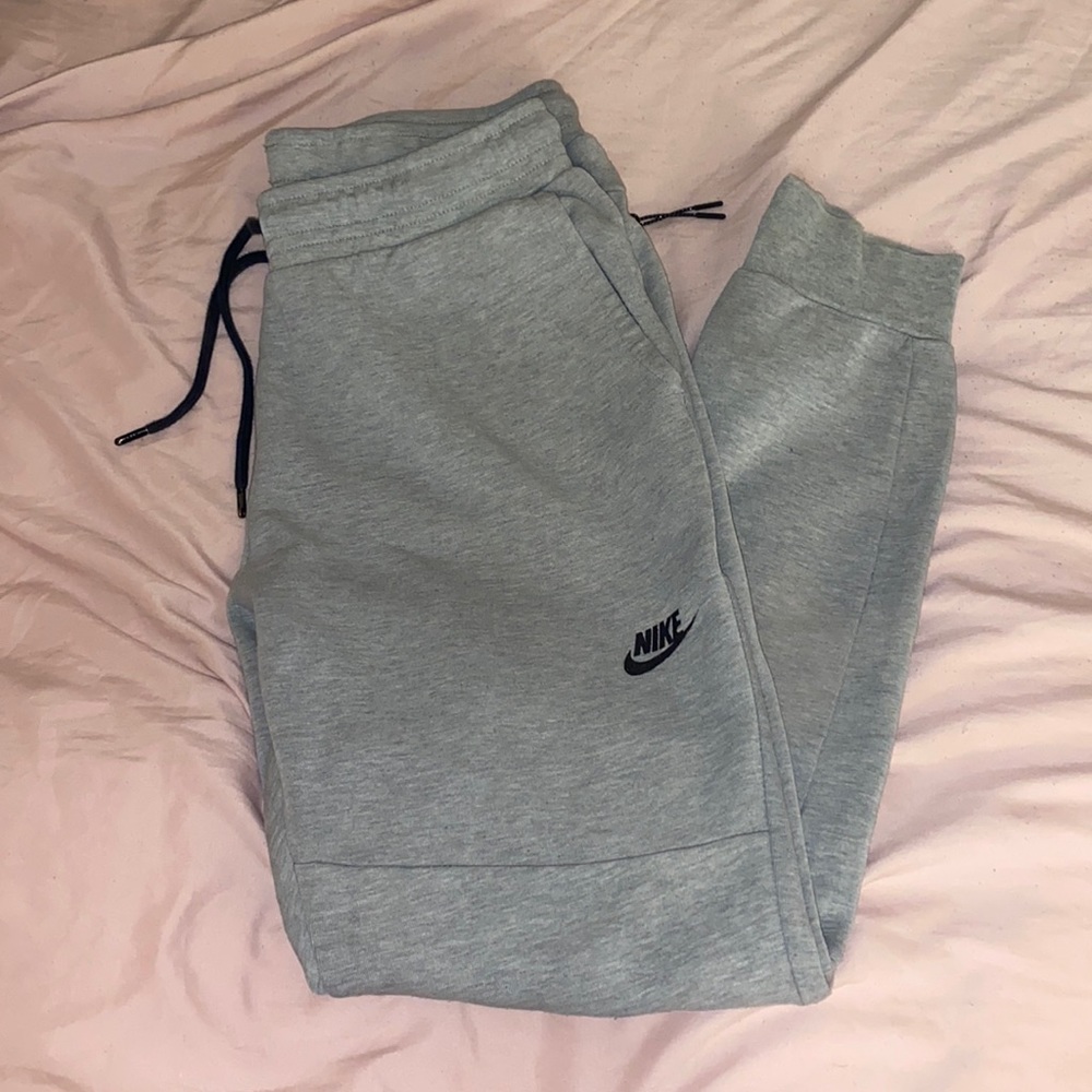 Men’s Nike joggers